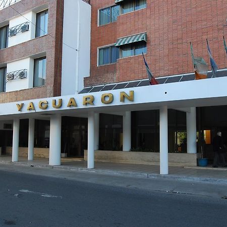 San Nicolás de los Arroyos Hotel Yaguaron المظهر الخارجي الصورة
